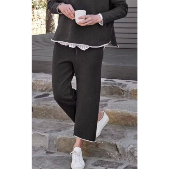 New RARE Frank & Eileen Charcoal Cropped Pants with White Raw Hem M
